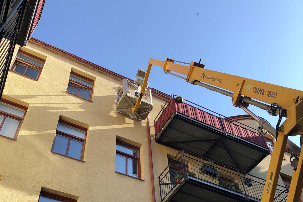 Fönstermålning med kran