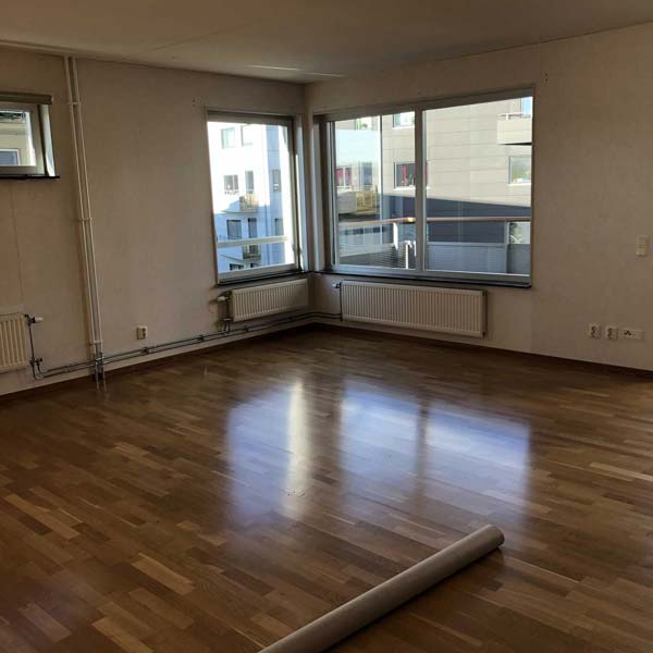 Ommålning av lägenhet i Eriksberg påbörjad