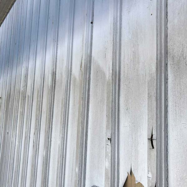 Utvändig målning, startar med tvätt, här på en fasad i Örgryte.