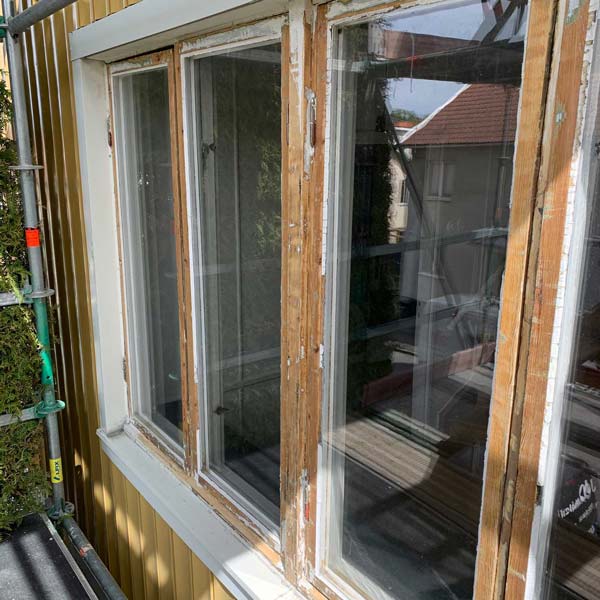 Fönstermålning påbörjad i Örgryte