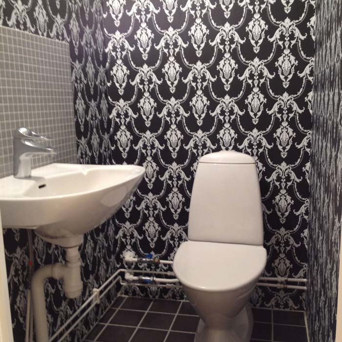 Tapetsering av toalettutrymme